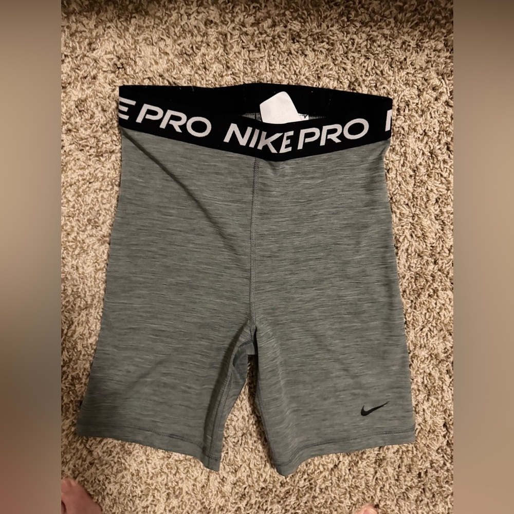 Nike Women's Gray Pro Shorts